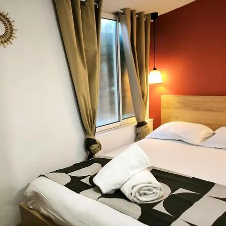 La Bicoque - Les Pieds Dans Le Sable - Vue Sur Les Iles D'or アパート